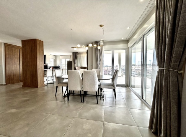 Återförsäljning - Villa - Rojales - Ciudad Quesada
