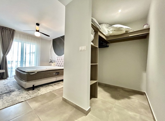 Återförsäljning - Villa - Rojales - Ciudad Quesada