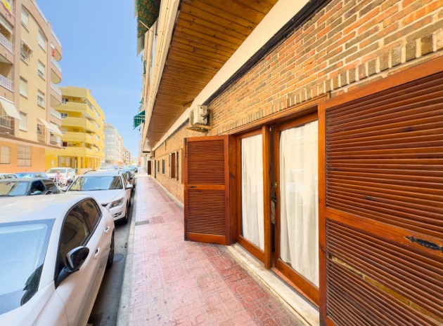 Wiederverkauf - Wohnung - Torrevieja - Torrevieja Centro