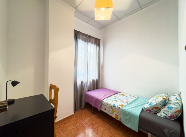Wiederverkauf - Wohnung - Torrevieja - Torrevieja Centro