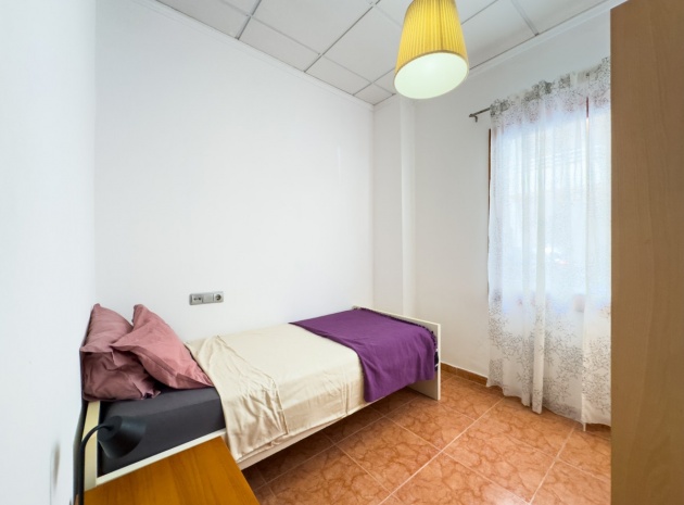 Wiederverkauf - Wohnung - Torrevieja - Torrevieja Centro