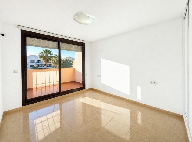 Resale - Townhouse - Torrevieja - Aguas Nuevas