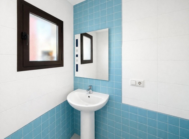 Resale - Townhouse - Torrevieja - Aguas Nuevas