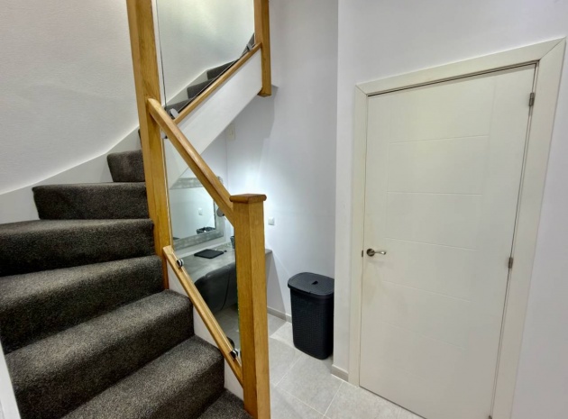 Återförsäljning - Villa - Ciudad Quesada - Central quesada