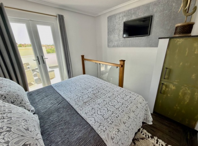 Återförsäljning - Villa - Ciudad Quesada - Central quesada