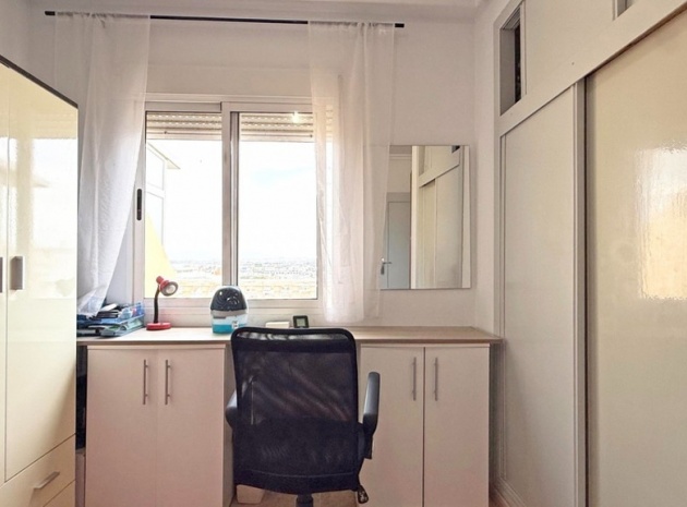 Revente - Appartement - Torrevieja - Torrevieja Centro