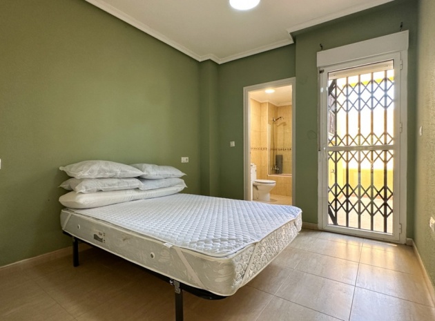 Wiederverkauf - Villa - Daya Nueva - Daya Nueva Centro