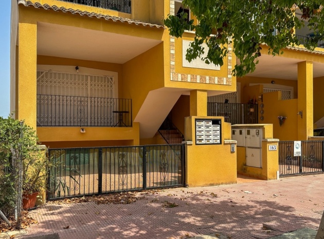 Wiederverkauf - Villa - Daya Nueva - Daya Nueva Centro