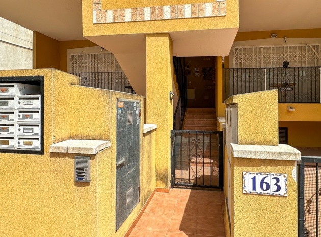 Wiederverkauf - Villa - Daya Nueva - Daya Nueva Centro