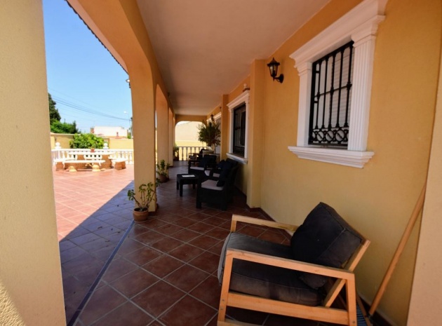 Wiederverkauf - Villa - Orihuela - Los Balcones