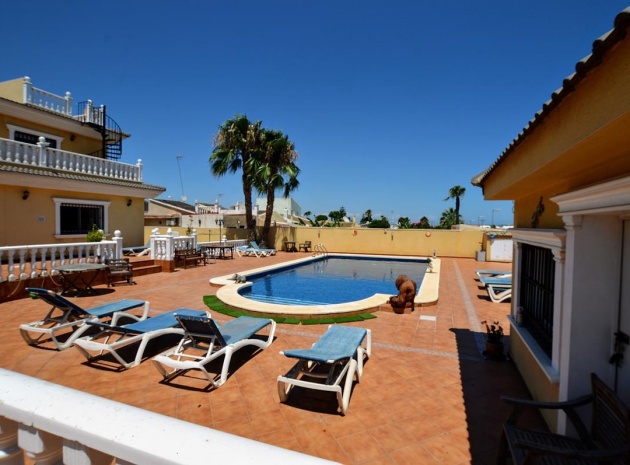 Wiederverkauf - Villa - Orihuela - Los Balcones