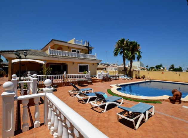 Wiederverkauf - Villa - Orihuela - Los Balcones