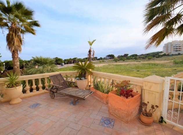 Återförsäljning - Villa - Guardamar del Segura - Guardamar del Segura Centro