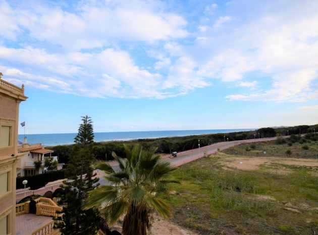 Återförsäljning - Villa - Guardamar del Segura - Guardamar del Segura Centro