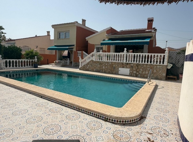 Återförsäljning - Villa - Rojales - Ciudad Quesada