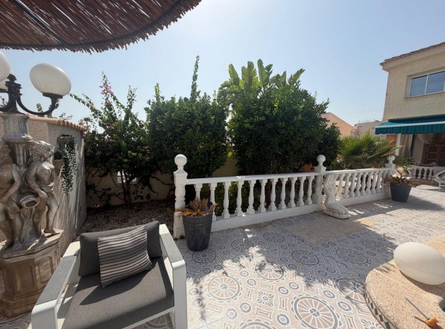 Återförsäljning - Villa - Rojales - Ciudad Quesada
