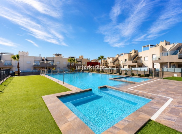 Återförsäljning - Lägenhet - Torrevieja - Aguas Nuevas