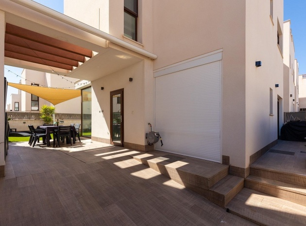 Återförsäljning - Villa - Ciudad Quesada - pueblo bravo
