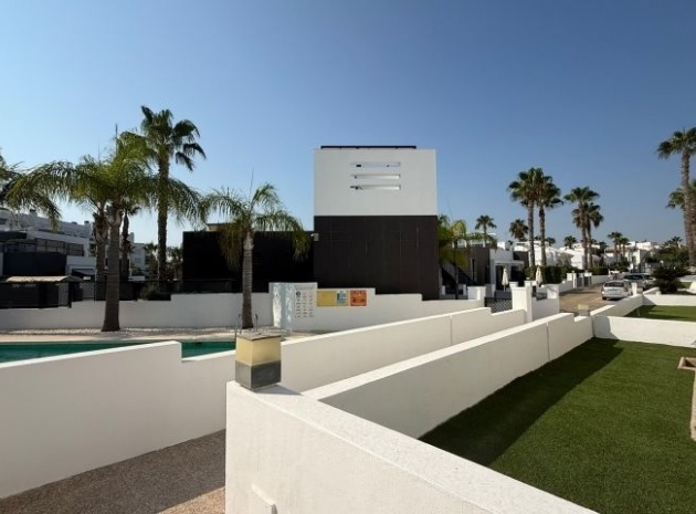 Återförsäljning - Bungalow - Villamartin - La Fuente
