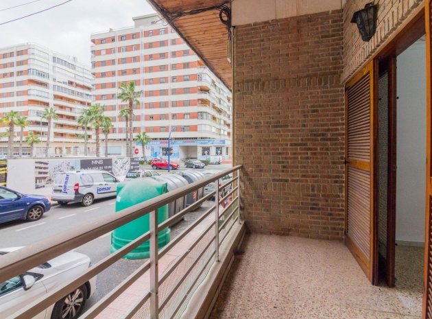Återförsäljning - Lägenhet - Torrevieja