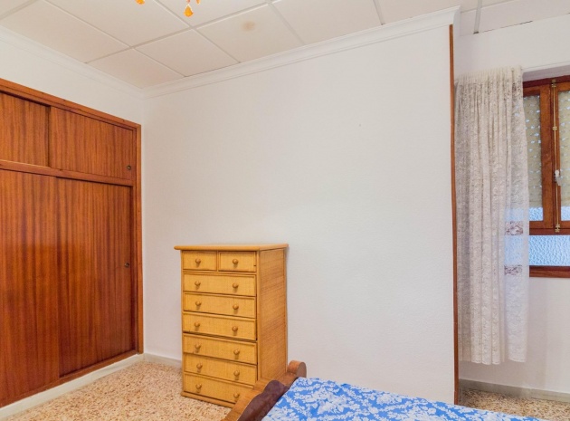Återförsäljning - Lägenhet - Torrevieja