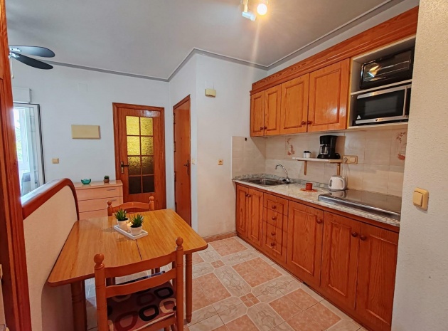 Wiederverkauf - Wohnung - Torrevieja - Beachside Torrevieja