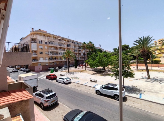Wiederverkauf - Wohnung - Torrevieja - Beachside Torrevieja