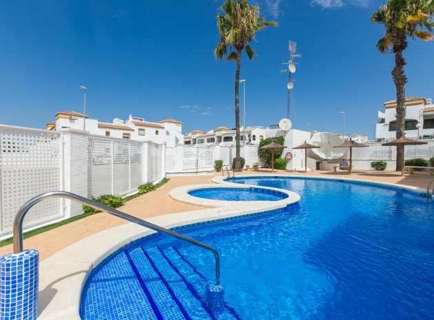 Resale - Apartment - Los Montesinos - entre naranjos
