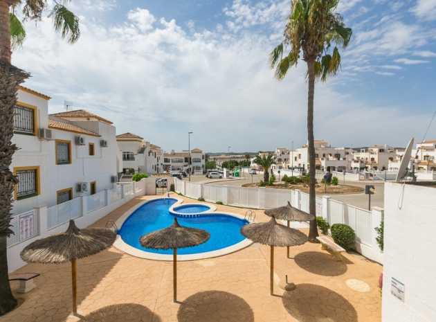 Resale - Apartment - Los Montesinos - entre naranjos