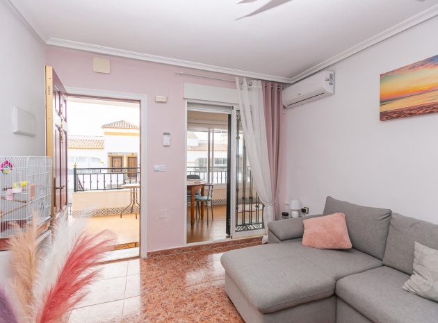 Resale - Apartment - Los Montesinos - entre naranjos