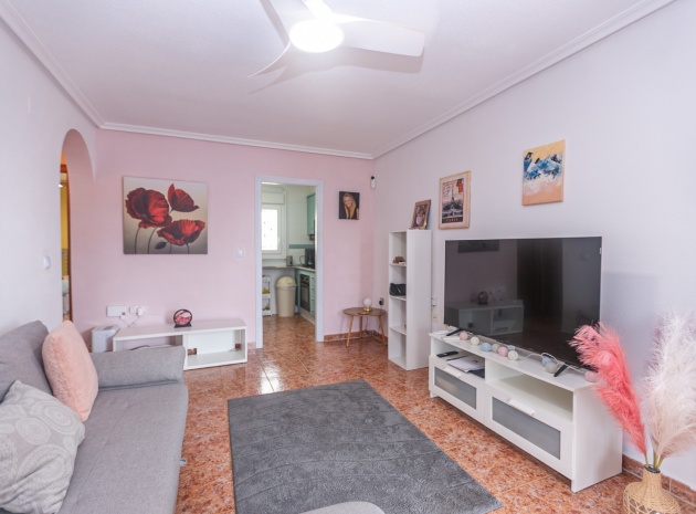 Resale - Apartment - Los Montesinos - entre naranjos