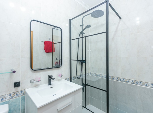 Resale - Apartment - Los Montesinos - entre naranjos