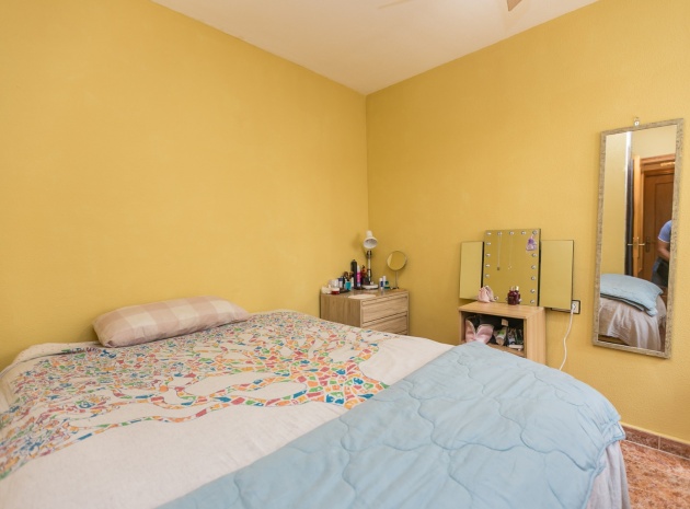 Resale - Apartment - Los Montesinos - entre naranjos