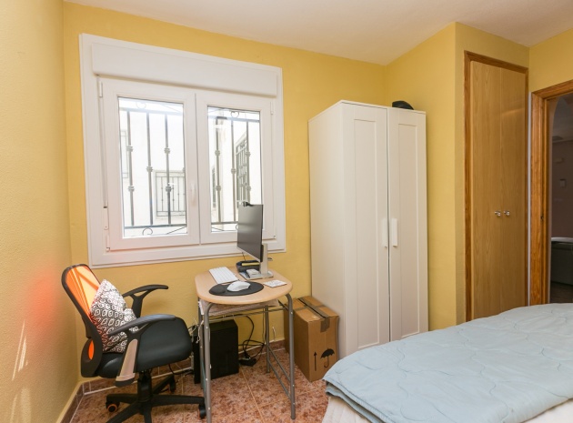 Resale - Apartment - Los Montesinos - entre naranjos