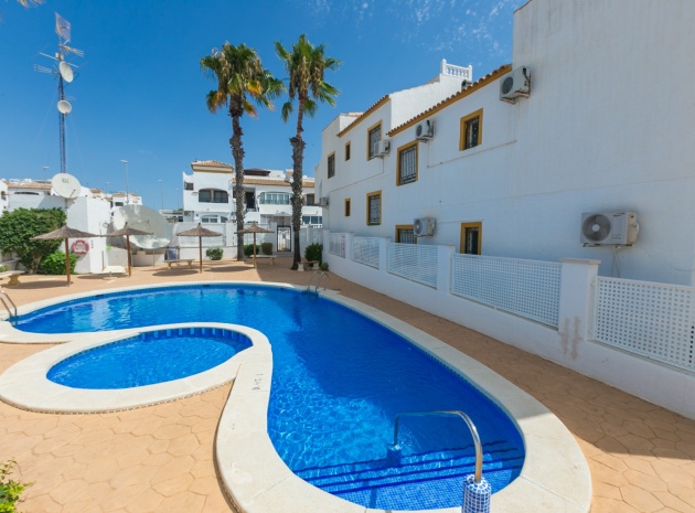 Resale - Apartment - Los Montesinos - entre naranjos