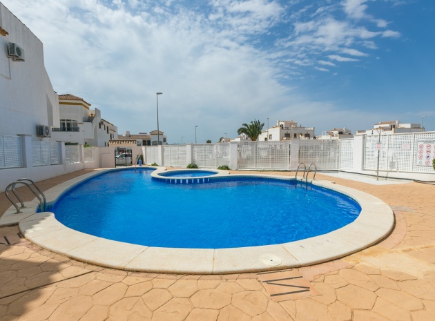 Resale - Apartment - Los Montesinos - entre naranjos