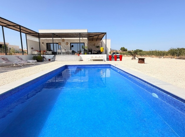 Revente - Villa - Pinoso