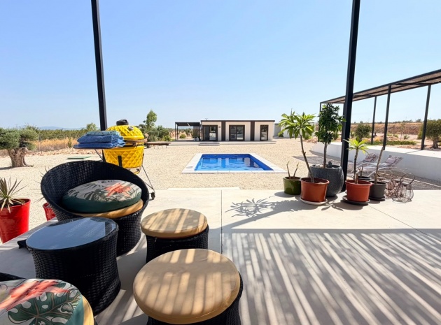 Revente - Villa - Pinoso