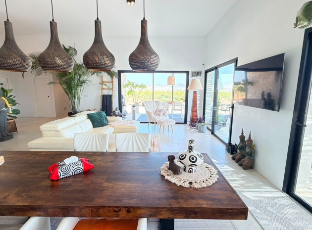 Revente - Villa - Pinoso