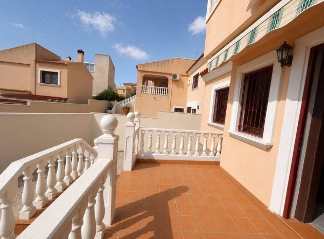 Wiederverkauf - Villa - Orihuela - Villamartin