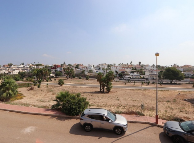 Wiederverkauf - Villa - Orihuela - Villamartin