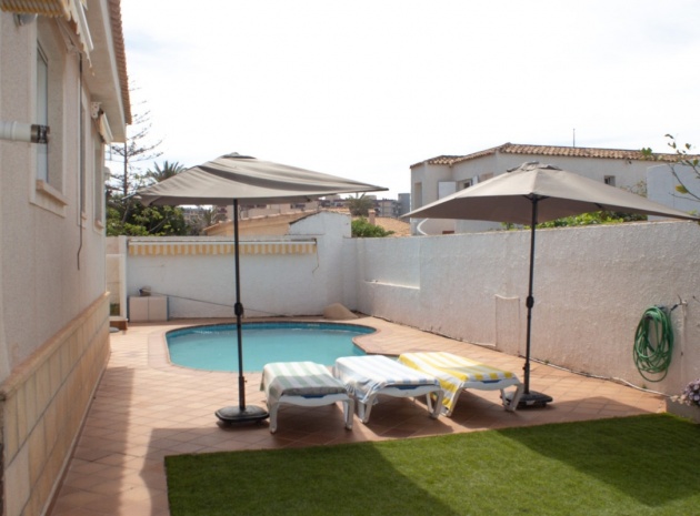 Återförsäljning - Villa - San Javier - La Manga Del Mar Menor