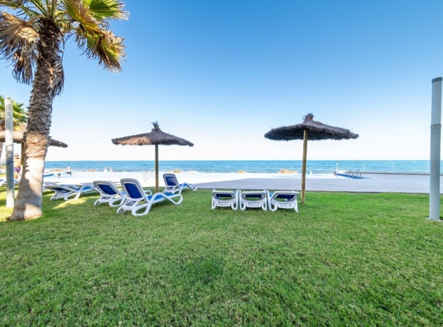 Återförsäljning - Lägenhet - Torrevieja - Torrevieja Centro
