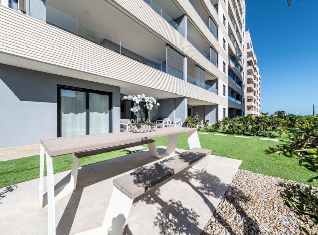 Återförsäljning - Lägenhet - Torrevieja - Torrevieja Centro