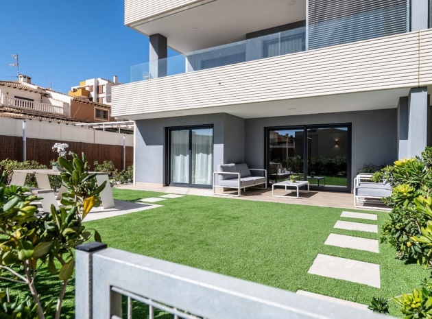 Återförsäljning - Lägenhet - Torrevieja - Torrevieja Centro
