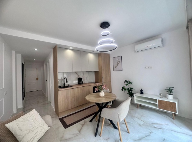 Revente - Appartement - Torrevieja - Torrevieja Centro