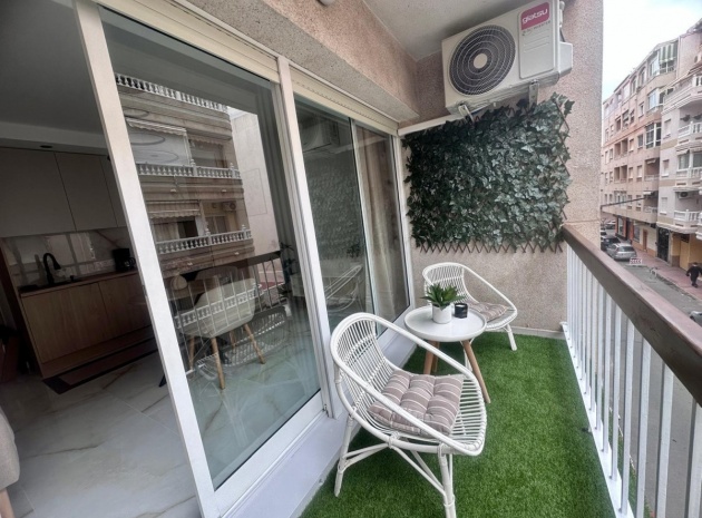 Revente - Appartement - Torrevieja - Torrevieja Centro