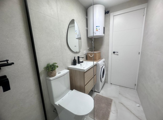 Revente - Appartement - Torrevieja - Torrevieja Centro