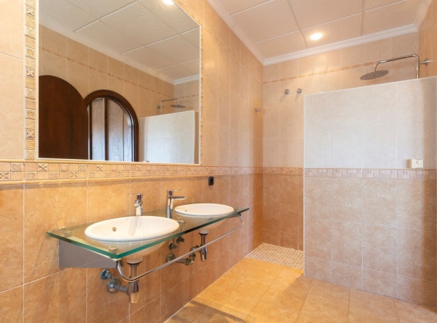 Wiederverkauf - Villa - Orihuela - Orihuela Costa