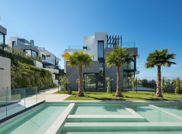 Nouvelle construction - Maison de ville - Marbella - Rio Real Golf